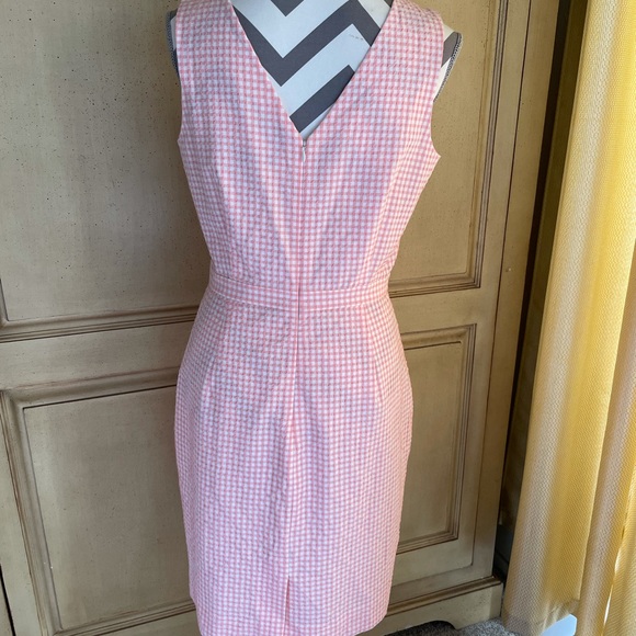 JCrew Pink V Neck Seersucker MIDI Dress Size 8 - Picture 4 of 7